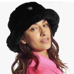 Kurt Geiger NWT Black Fur Buckethat